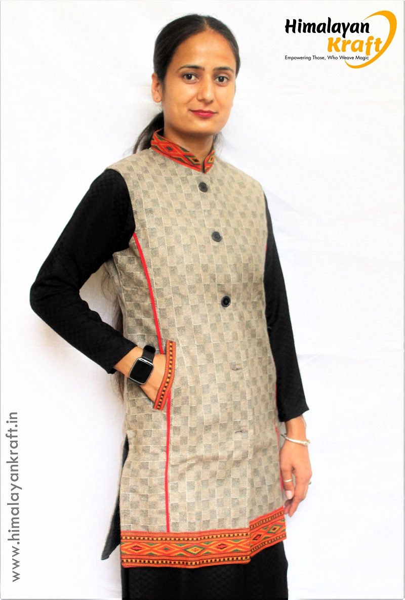 ARUNA KULLU HANDLOOM Sleeveless Solid Men Jacket - Buy ARUNA KULLU HANDLOOM  Sleeveless Solid Men Jacket Online at Best Prices in India | Flipkart.com